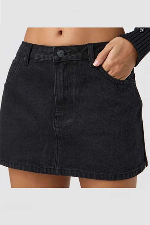 Rosiedress One Button Pocketed Denim Mini Skirt