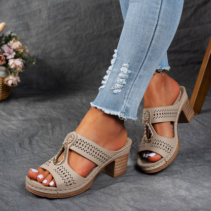 Orthopedische sandalen met strass-hak